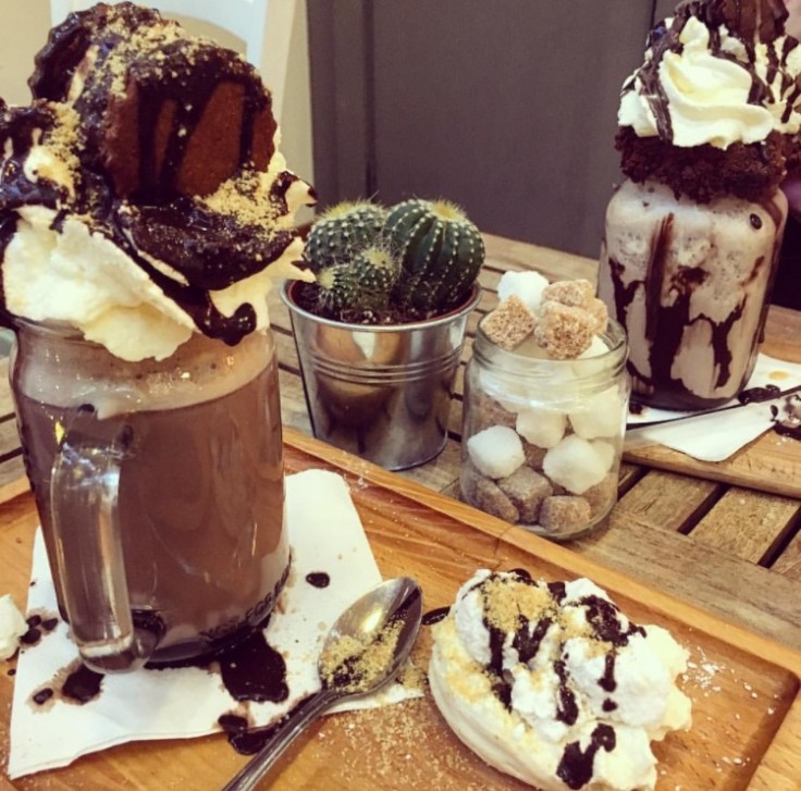 Your delicious MidweekTreat is waiting here at The Pudding Pantry